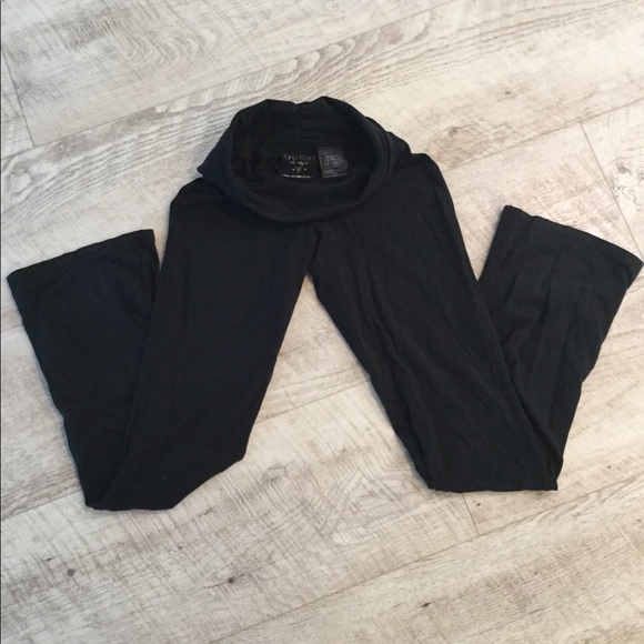 Guess workout pants - Picture 2 of 5